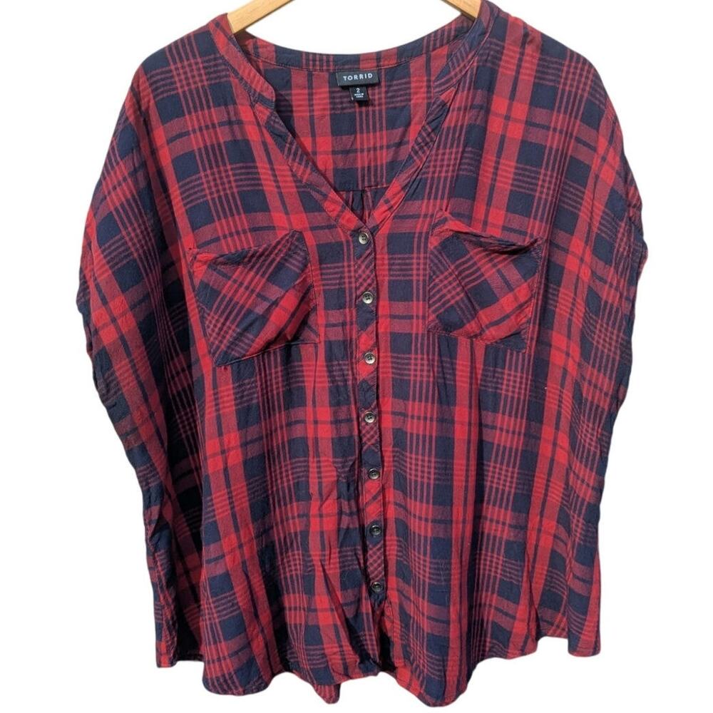 Plaid Torrid 2X Batwing Shirt Fall Red Blue Punk Blue Grunge Goth Punk top